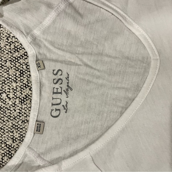 Guess t-shirt - Picture 3 of 3